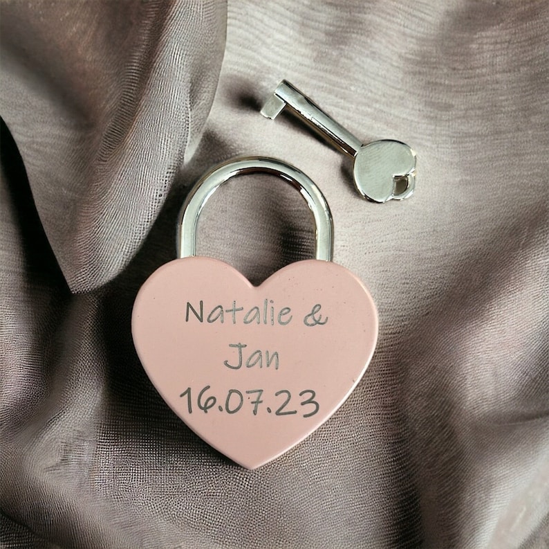 Love lock, lock with engraving, Valentine's Day, wedding gift personalized, heart engraving, housewarming gift, love lock with engraving, image 1