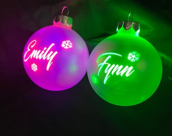 Personalized Christmas bauble, illuminated Christmas tree ornament with name, gift for friends, family, birth, Secret Santa gift, Christmas tree decoration
