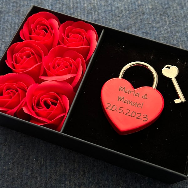 Love lock, lock with engraving, Valentine's Day, wedding gift personalized, heart engraving, housewarming gift, love lock with engraving,