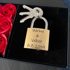 Love lock, lock with engraving, Valentine&#39;s Day, personalized wedding gift, heart engraving, housewarming gift, love lock with engraving,