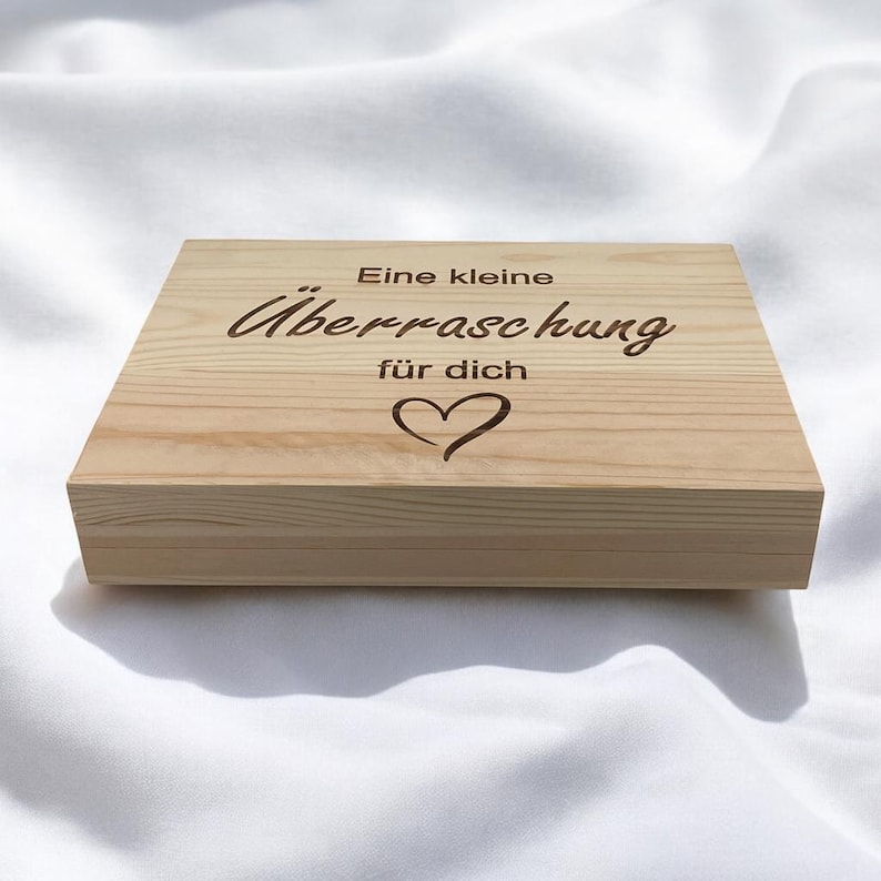 Houten geschenkdoos | Gepersonaliseerd met persoonlijke gravering | Vul je eigen houten doos | Cadeau voor vriendin, moeder, oma | Hoge kwaliteit afbeelding 1