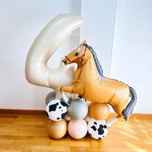 DIY Horse Balloon Sculpture, Horse Balloon Tower, Horse Birthday Decorations, Pony Birthday Decorations, Horse Balloon, Horse Party Decor