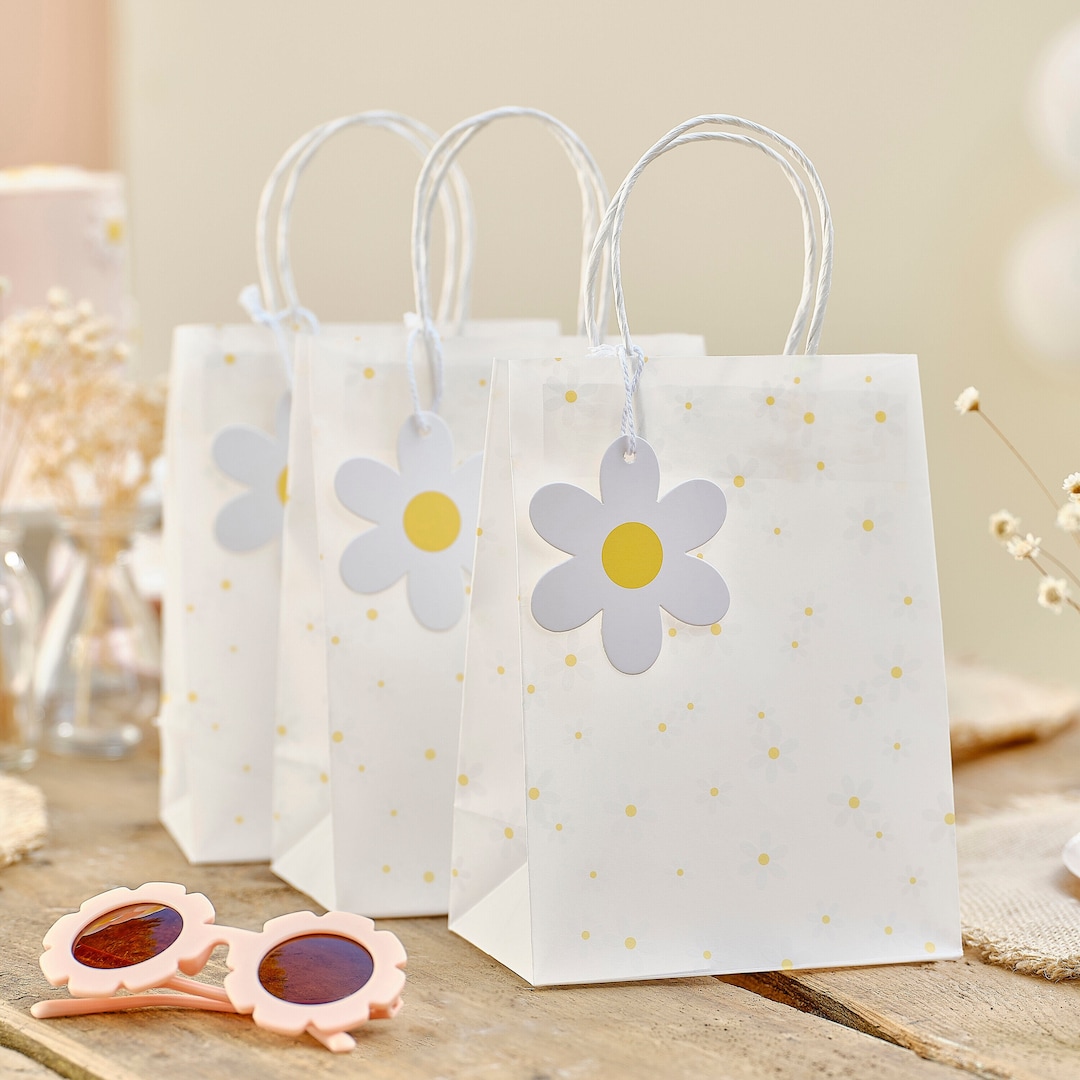 Daisy Print Party Bags, Daisy Birthday Decorations, Daisy First