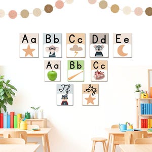 Superhelden Alphabet Poster - Primäre, kursive und dekorative Schriftarten, druckbare großformatige Poster für den Gebrauch im Klassenzimmer