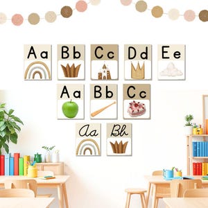 Pósteres del alfabeto con temática de cuentos de hadas para decorar el aula y el tablón de anuncios. Pósteres imprimibles de gran formato para usar en el aula.