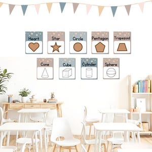 Cartazes de formas 2D e 3D com tema Boho-Space para quadros de avisos e decoração de sala de aula de volta às aulas - Matemática e Geometria