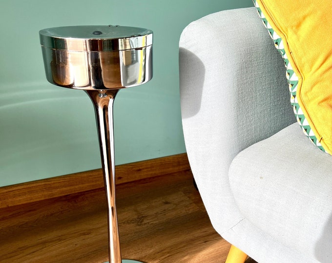 Standing Ashtray / 70s Decor by FASE Brand / Space Age Ashtray for