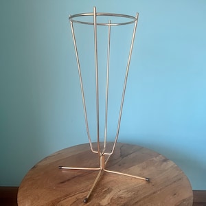 Vintage 1960s Brass Flowerpot Stand - Midcentury Retro Charm for Your Home Decor