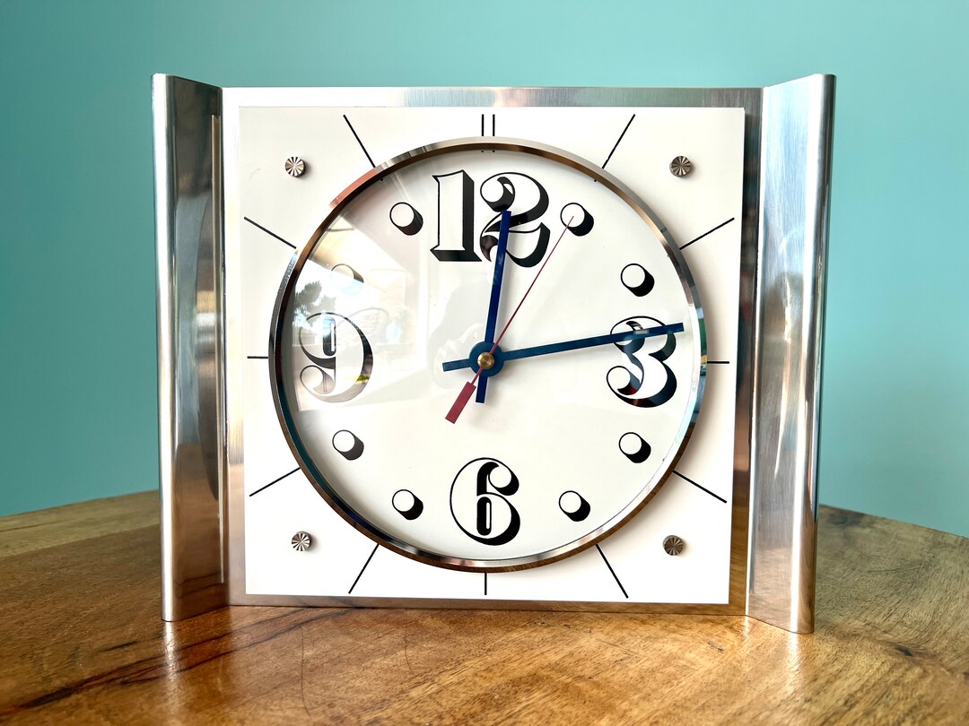 Vintage Hermle Machine Clock - 1970s German Craftsmanship - Retro Wall ...