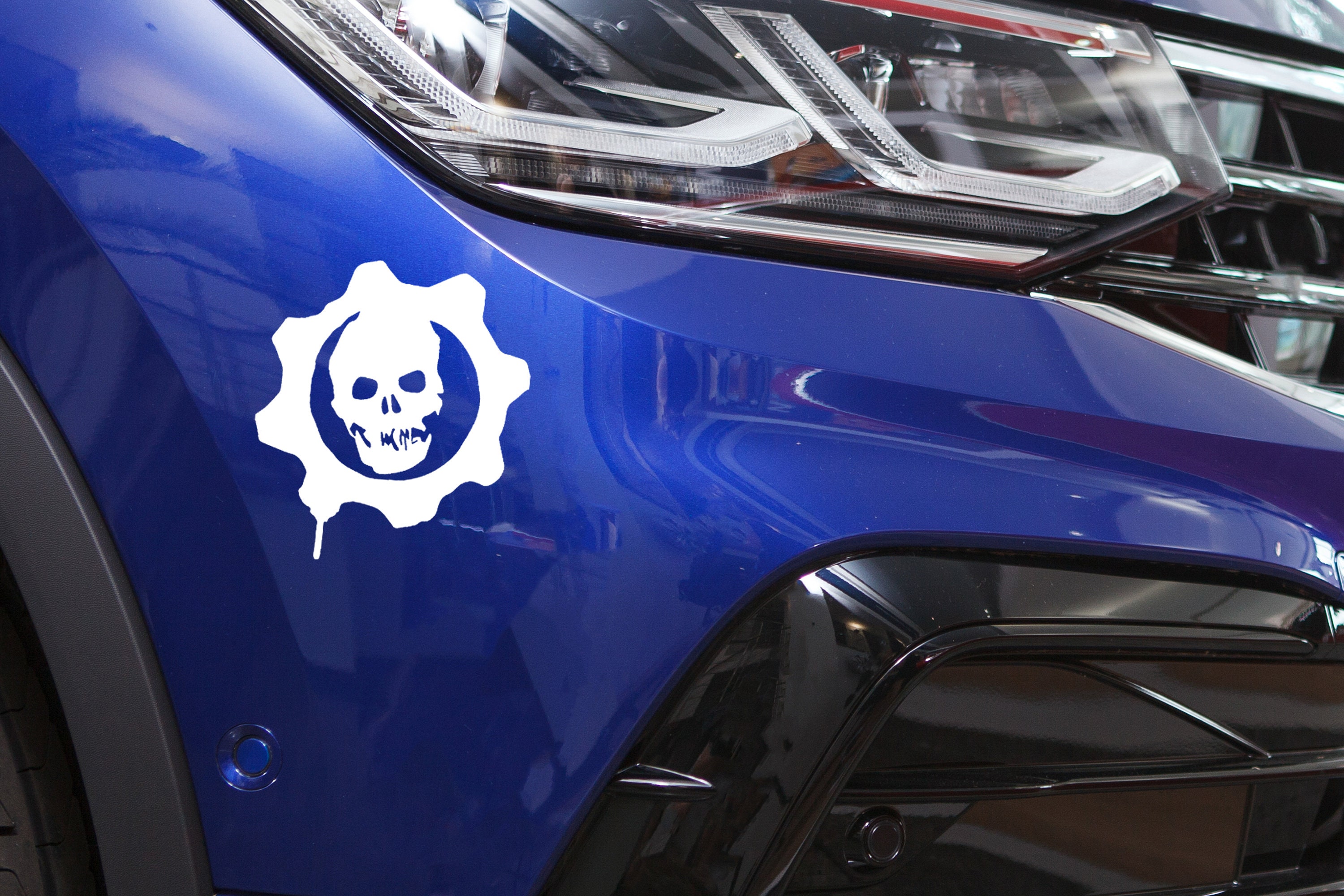 Gears of War COG Tag Vinyl Decal - Etsy Israel