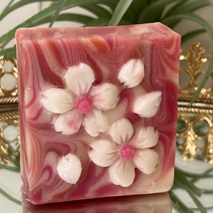 Naturseife Sweet Berry, handgemacht, Seife mit Kirschblüten, vegan, Geschenk Bild 8