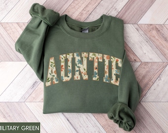 Auntie Sweatshirt, Aunt Sweater, Floral Auntie Sweater, New Aunt Gift, Pregnancy Announcement, Gift for Aunt, Pregnancy Reveal to Aunt