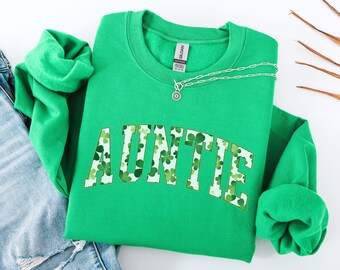 Auntie St Patrick's Day Sweatshirt, Auntie Shamrock Sweatshirt, Auntie St Patty's Day Shirt, Aunt Crewneck, Irish Aunt, Lucky Auntie Sweater