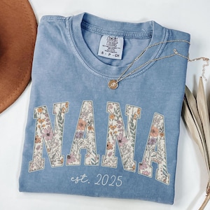 Custom Comfort Colors® Grandma Shirt, Mothers Day Gift, Gift for Grandmother, Nana Tee, Grandma Est Date Tshirt, Gigi Shirt, Mimi Shirt