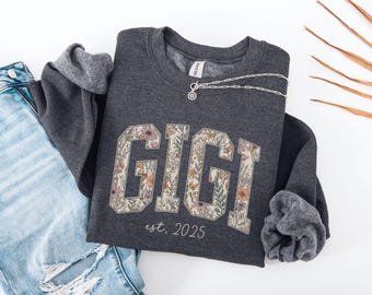 Custom Grandma Sweatshirt, Mothers Day Gift, Gift for Grandmother, Nana Crewneck, Grandma Est Date Sweater, Gigi Sweatshirt, Mimi Sweatshirt