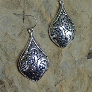 Silver Scrolled  Teardrop Earrings