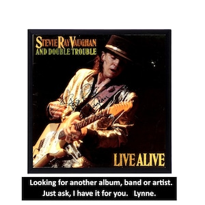 Stevie Ray Vaughan Autographed PHOTO Replicas / 11&quot;x14&quot; inches Framed / Just message me to tell me the album cover you want / Frame Included
