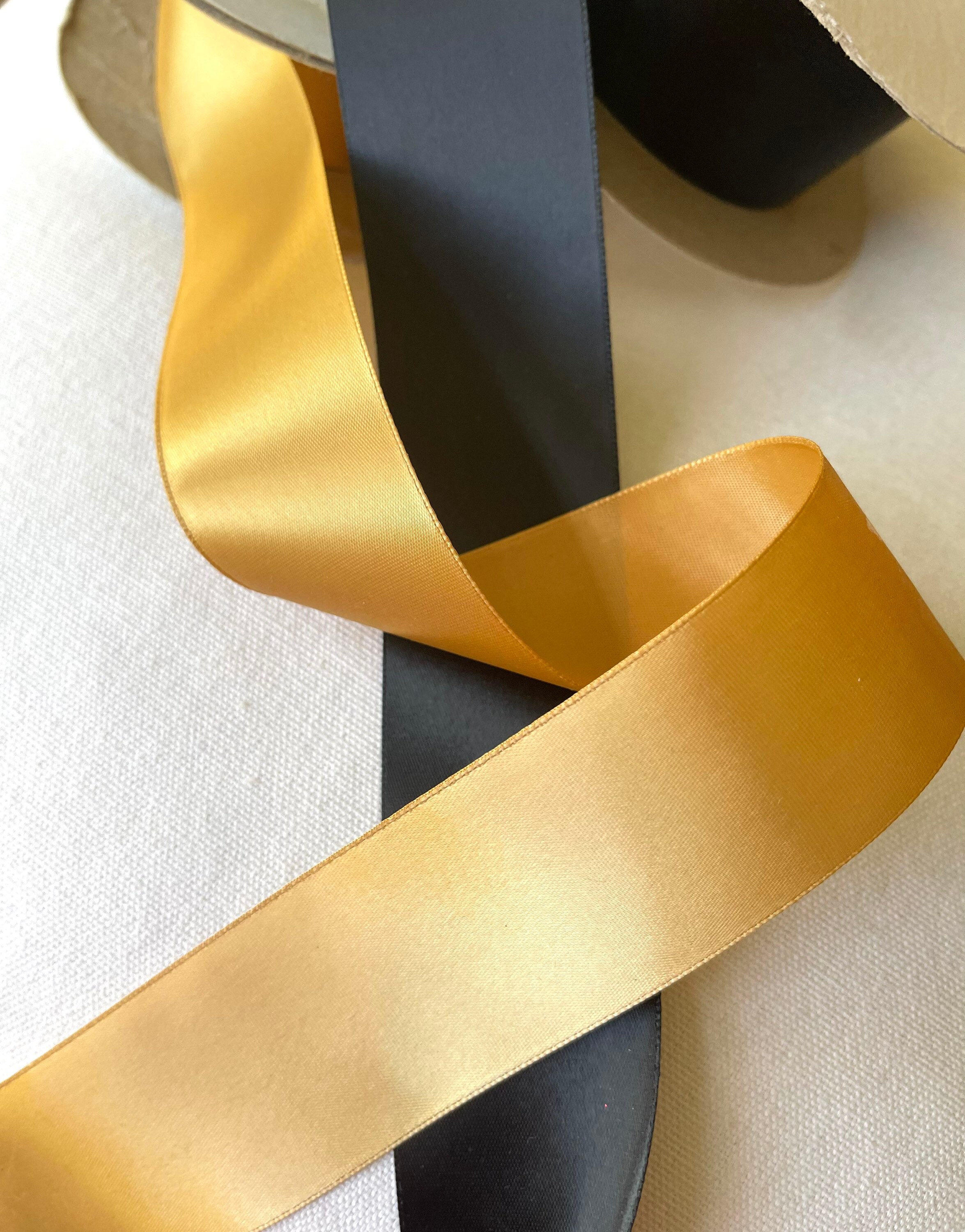 1.00 YARDSALE Satin Ribbon 1 1/2 Satin Single Face Old Gold, Black Holiday  Ribbons 