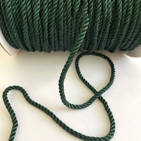 3 Yards Leaf Green Rayon Twist Cord Rope, Soft Drawstring Rope Cording, Cord, Twist Leaf Green, Rayon Cord,Chokers, Necklace Straps