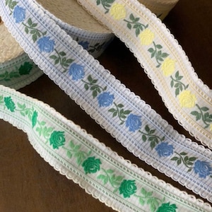 1 1/2&quot; Vintage Victorian French Woven Jacquard Floral Scalloped Stitch Edging, Embroidered Rose Floral Design