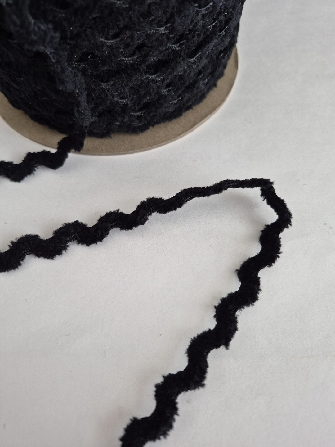 Ric Rac Plush Robe 1/2