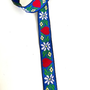 3/4" Vintage Floral Patch, Red Hearts, Love Hearts, Blooming Floral Embroidered Woven Jacquard Floral Design  Blue, Red, White Valentines