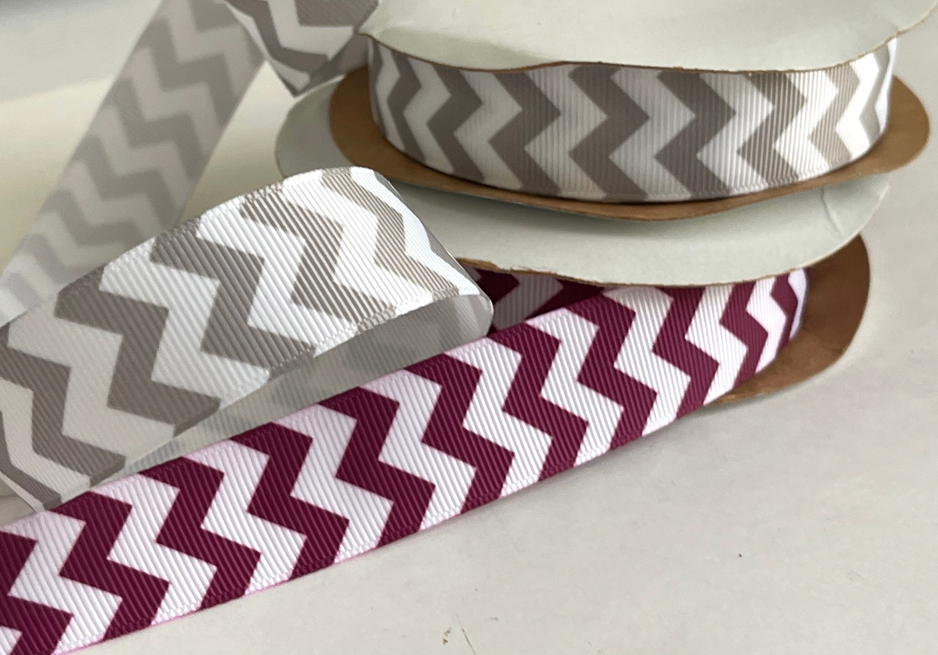 Zig Zag Fun Retro Collegiate School Colors Printed Grosgrain Ribbon ...