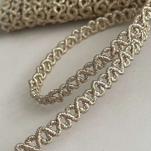 Metallic Chain Gold Lace, Gold Venice Lace Circle Gold Metallic Lace, Knit Metallic Circle Chain Link Gold Lace Gold Chain