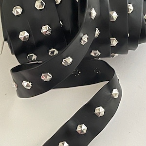 3/4&quot; Stud Silver Hexagon Studded Black Plether Tape, Novelty Chic Pleather Tape, 1 Row Stud Chain Trim , Belting, Tape, Silver/Black