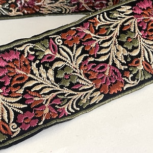 Embroidered Floral Vine Woven Tapestry Embroidered Fabric Jacquard Woven Fabric Ribbon Trim, High Quality Ribbon Tape Fabric