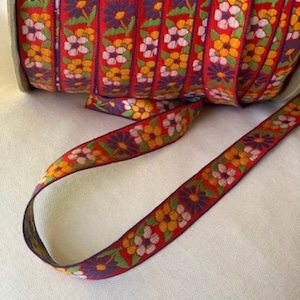 3/4" Vintage Floral Fantasy Sweet Blends Embroidered Woven Jacquard Floral Design, Cotton Floral Woven Jacquard Bright Farm Floral Fields
