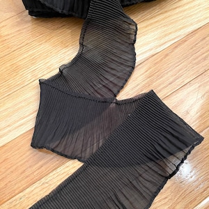3 1/4&quot; Black Sheer Pleated Trim, Ruffle Jumbo Trim -Chiffon, Reversible Pleated Sleeves, Collars, Bottom Ruffle Finish DIY Garment Neck line
