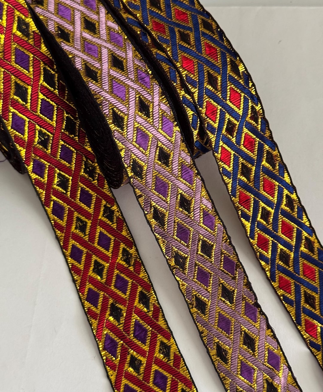 Trival Ribbon 1 1/4