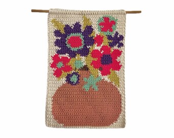 Vase of Flowers Crochet Tapestry PATTERN (PDF), DIY Floral Wall Hanging