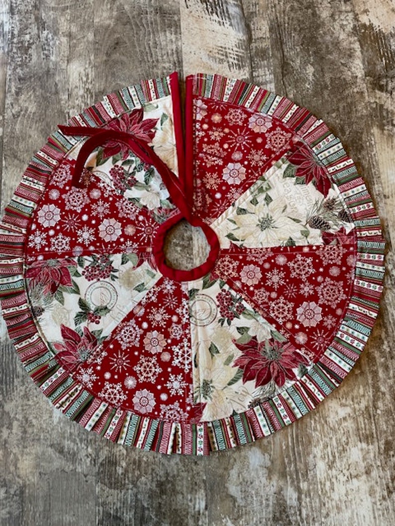 Mini Christmas Tree Skirt, Christmas Tree Skirt, Poinsettia Tree Skirt