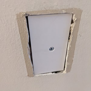 Drywall outlet patch