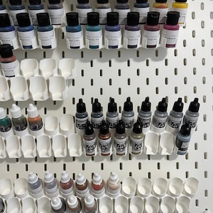 IKEA SKADIS Pegboard Dropper Bottle Holder / Paint Bottle Holder / 26mm - Army Painter / Vallejo holder / 17ml and 18ml Paint Holder