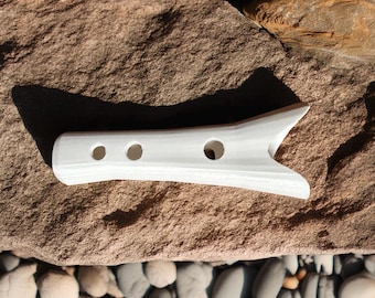 Réplica de flauta Divje Babe / Instrumento neandertal reproducible impreso en 3D