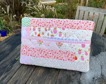 Handmade quilted laptop case with pocket - handmade for all laptop sizes / models