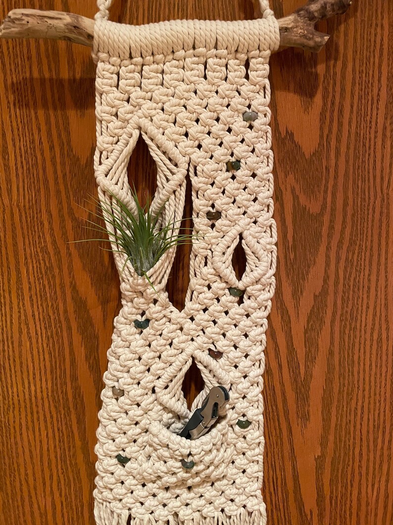 Small 2-Pocket Macramé Wall Hanging Small 2-Pocket Macramé Wall Hanging