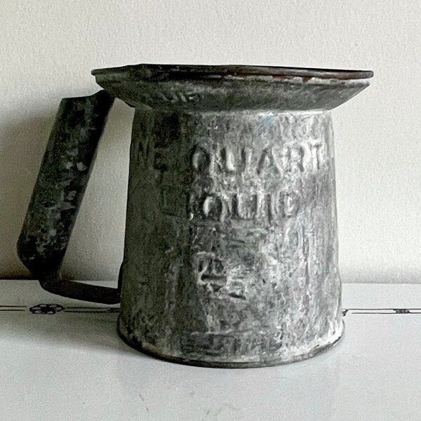 Vintage NYC-PA Galvanized Steel One Quart Liquid Pour Jug