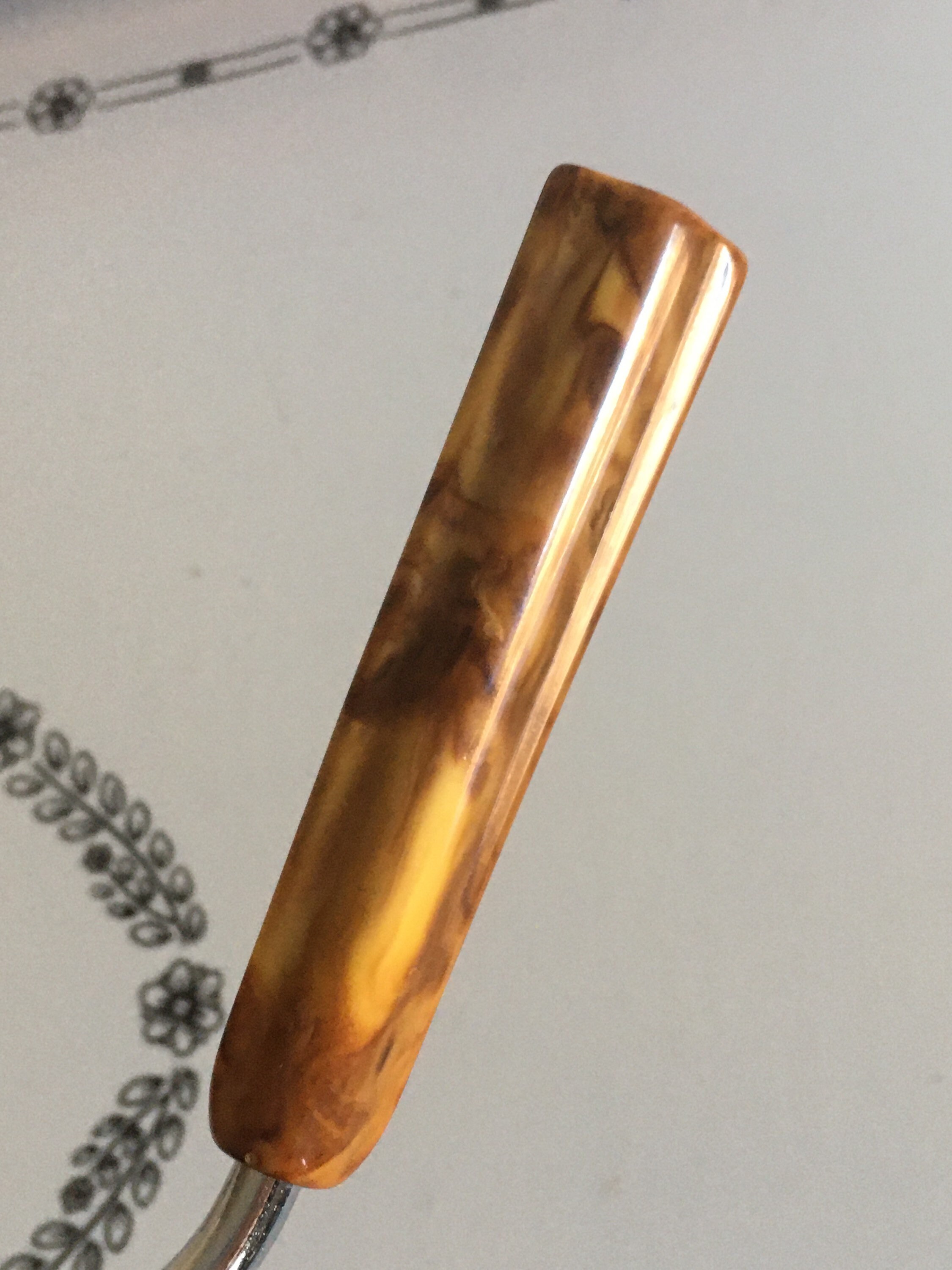 Vintage Hostess Cake Breaker Angel Food Knife Brown Marbled Bakelite