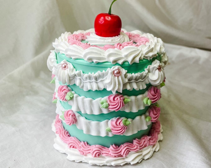 4 Layer Fake Cake Jewelry Box