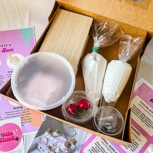 Customizable DIY Fake Cake Box Decorating Kit - Etsy