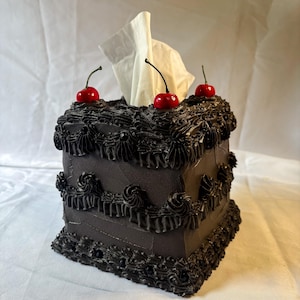Vintage Pink Fake Cake Tissue Box Holders Square - Black