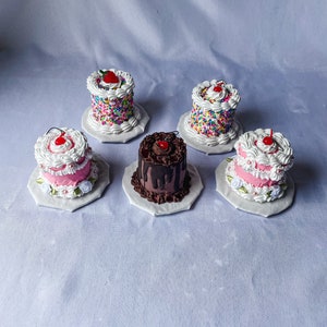 Mini Fake Cake Ornaments