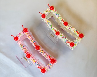 Fake Cake Large Hair Claws