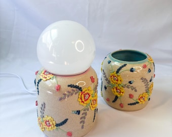 Texas Wildflower Ceramic Cake Table Lamp