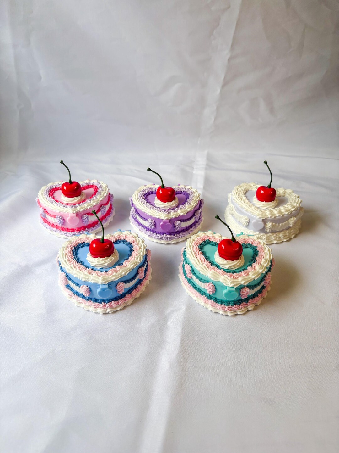 Mini Heart Fake Cake Box - Etsy