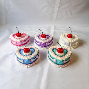 Mini Heart Fake Cake Box